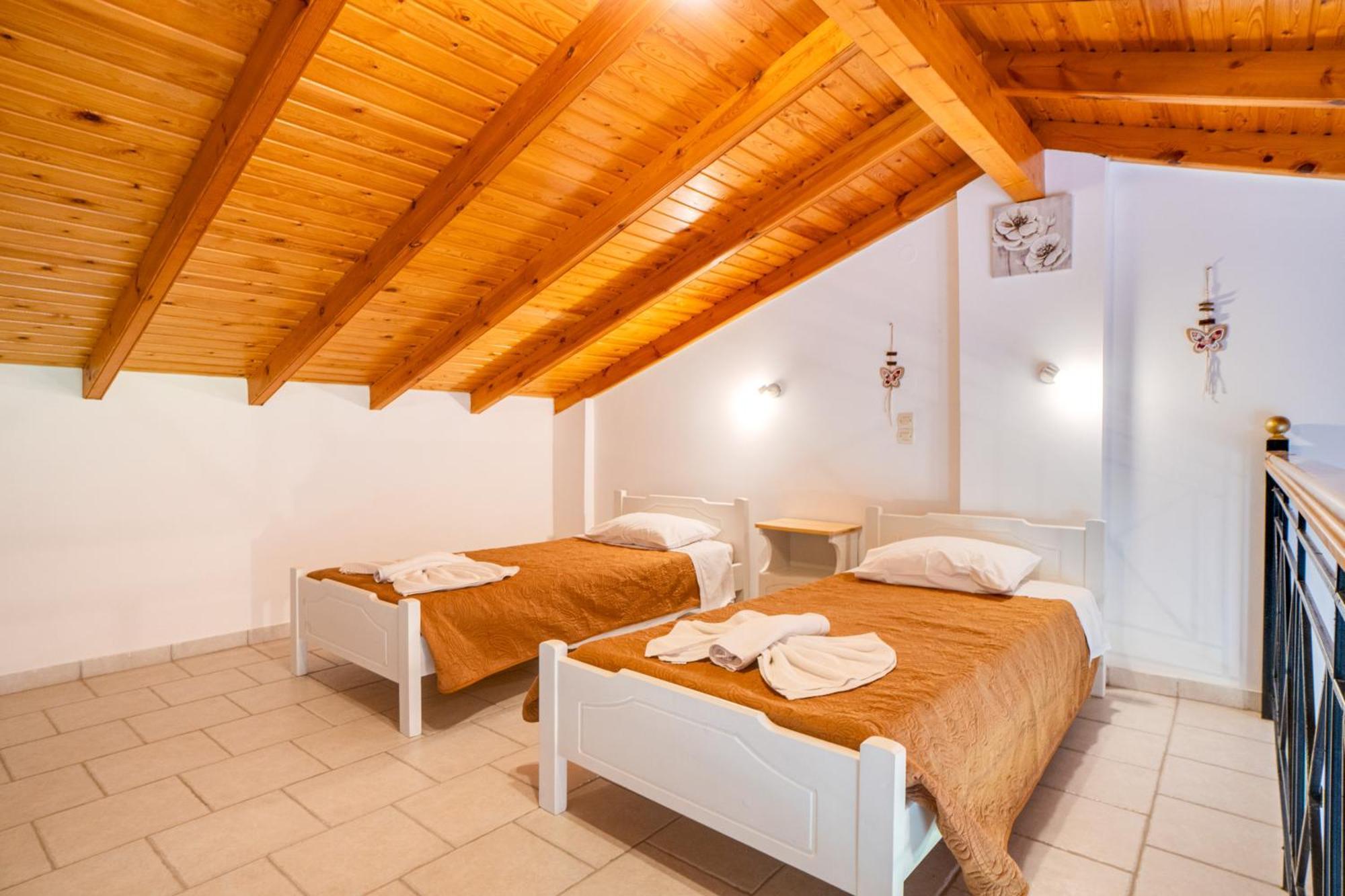 Anna Maisonette Apartment