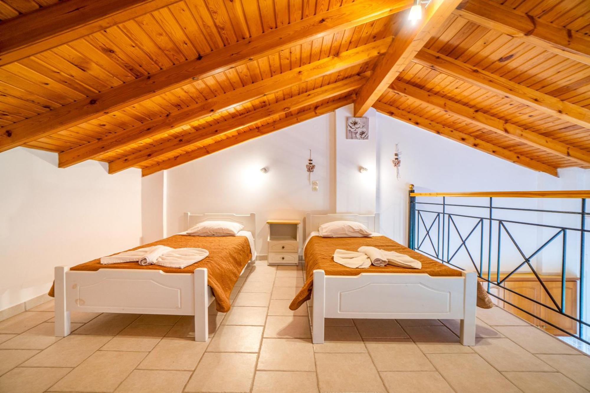 Anna Maisonette Apartment