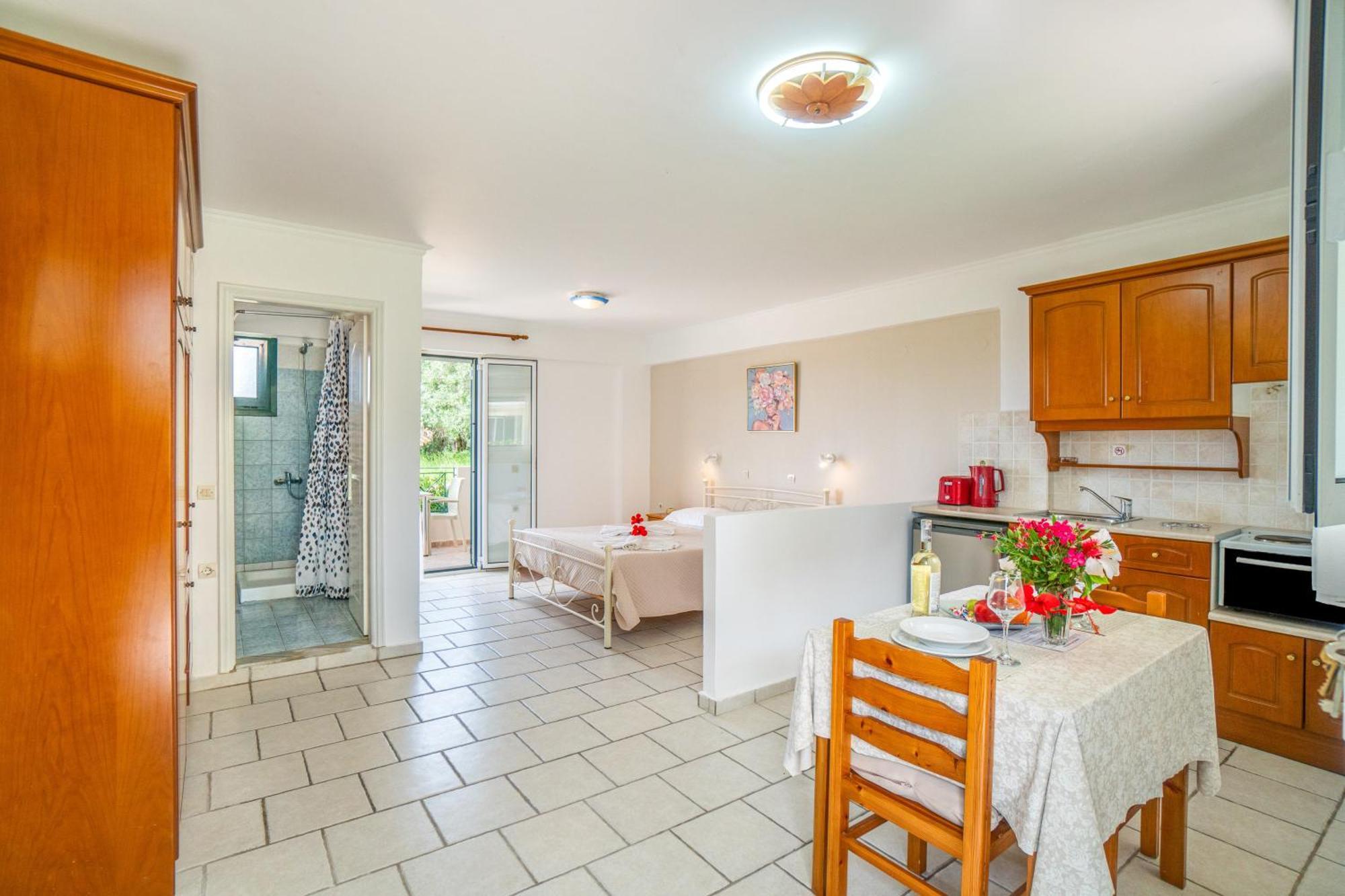 Anna Maisonette Apartment *