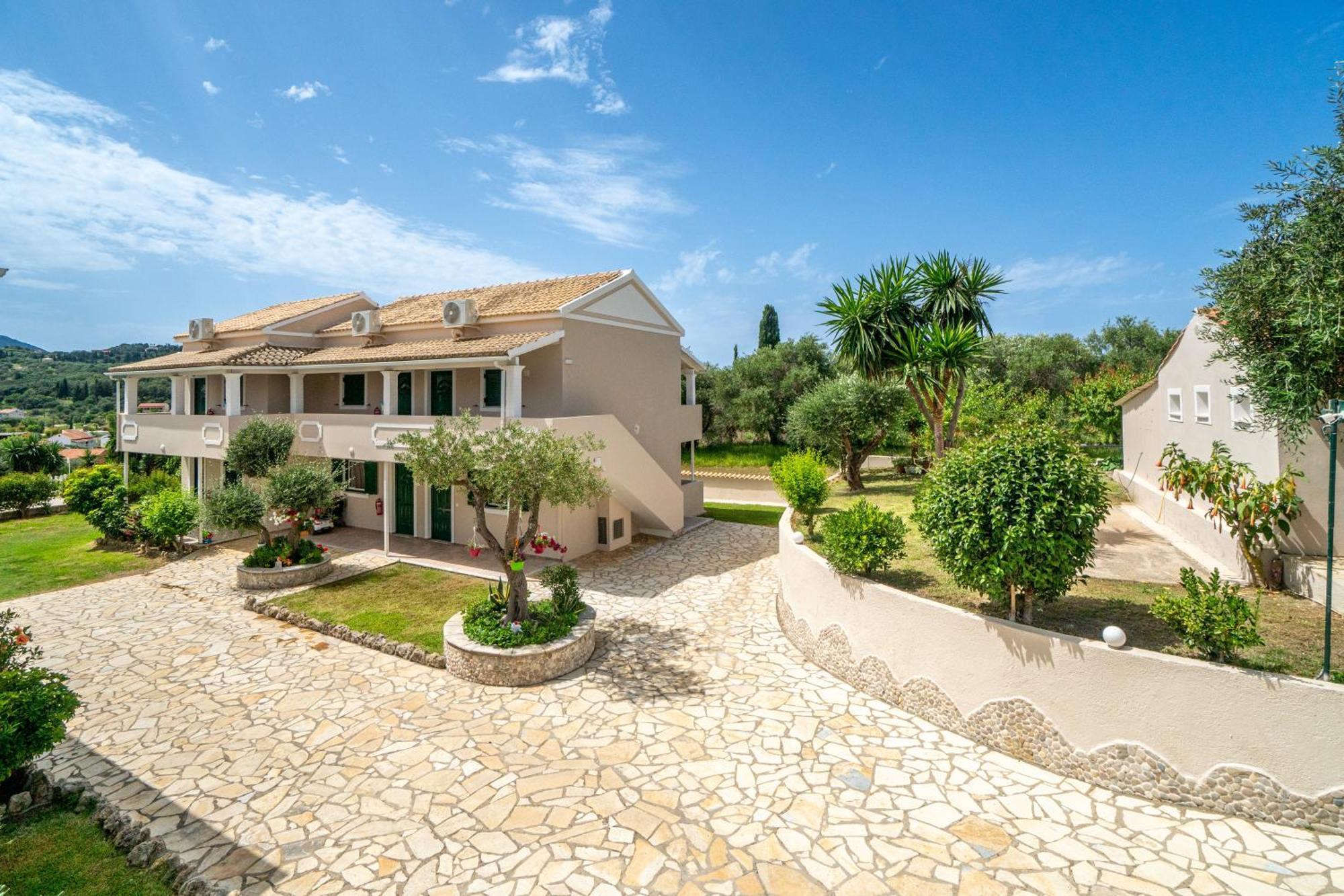 Anna Maisonette * Arillas (Corfu)